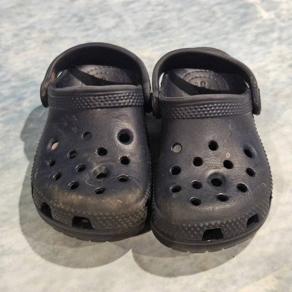 Crocs Classic Clog Navy‎ Blue Toddler Size C8 Kids Shoes